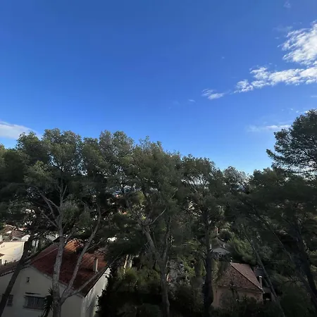 2 Chambres, Piscine, Lave Linge, Lave Vaisselle, Parking, Balcon, Parking Privatif *