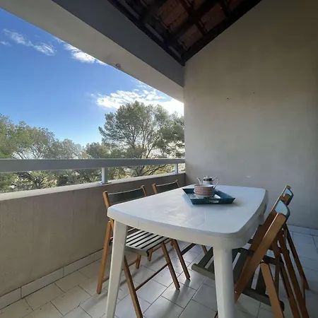 2 Chambres, Piscine, Lave Linge, Lave Vaisselle, Parking, Balcon, Parking Privatif